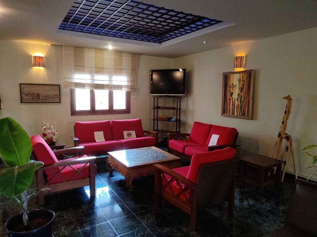 אנטננריבו Hotel Ivato , Airport מראה חיצוני תמונה